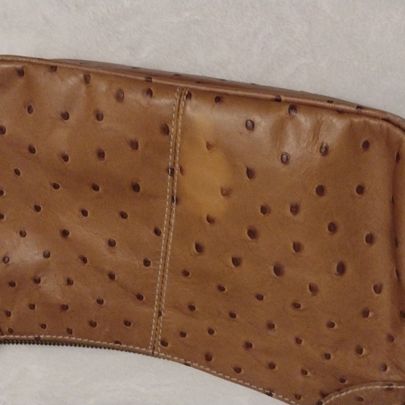 Dooney & Bourke - Picture 4 of 4